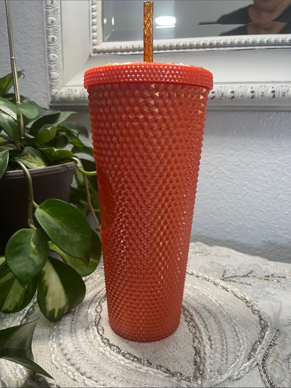 NWT 2021 Starbucks Coral Orange Studded Cold Cup Tumbler 24oz Matte Reusable Cup - Picture 3 of 7
